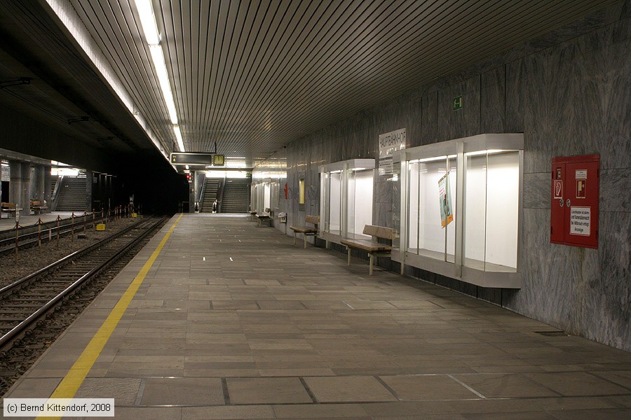 Straßenbahn Ludwigshafen - Anlagen
/ Bild: ludwigshafenanlagen_bk0812120120.jpg