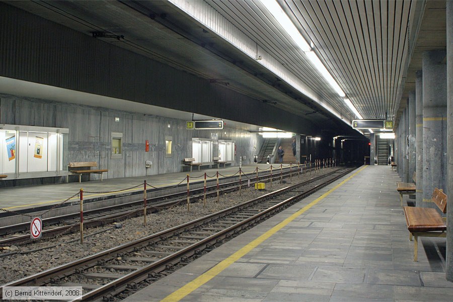 Straßenbahn Ludwigshafen - Anlagen
/ Bild: ludwigshafenanlagen_bk0812120139.jpg