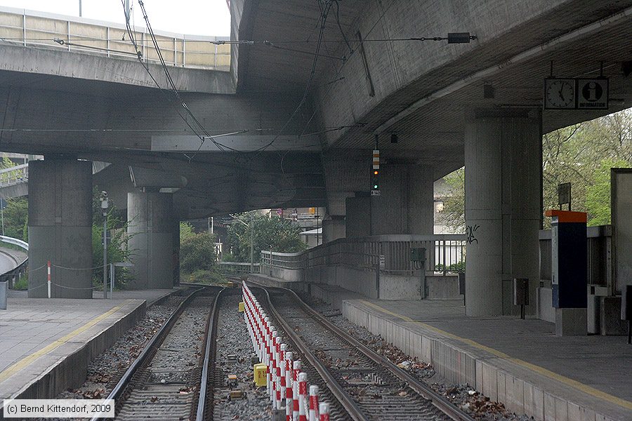 Straßenbahn Ludwigshafen - Anlagen
/ Bild: ludwigshafenanlagen_bk0904140014.jpg