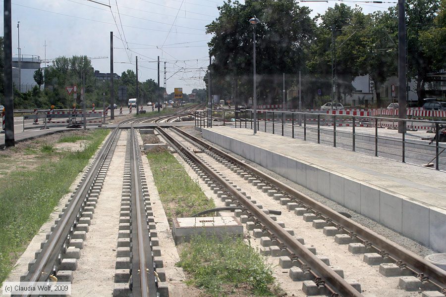 Straßenbahn Ludwigshafen - Anlagen
/ Bild: ludwigshafenanlagen_cw0907020121.jpg