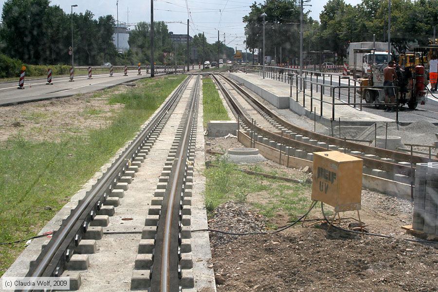Straßenbahn Ludwigshafen - Anlagen
/ Bild: ludwigshafenanlagen_cw0907020122.jpg