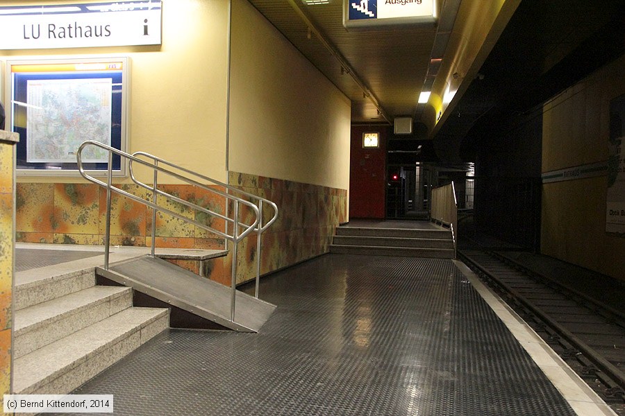 Straßenbahn Ludwigshafen - Anlagen
/ Bild: ludwigshafenanlagen_bk1404160021.jpg Straßenbahn Ludwigshafen - Anlagen
/ Bild: ludwigshafenanlagen_bk1404160021.jpg