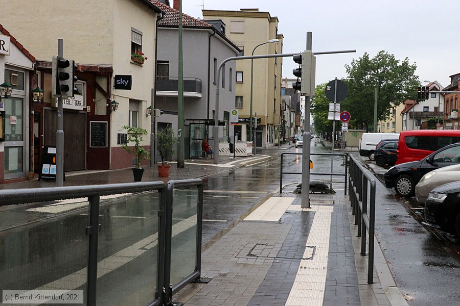 Straßenbahn Ludwigshafen - Anlagen
/ Bild: ludwigshafenanlagen_bk2107080014.jpg