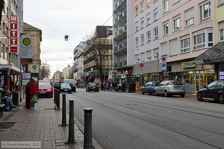 Straßenbahn Ludwigshafen - Anlagen
/ Bild: ludwigshafenanlagen_bk2211150005.jpg Straßenbahn Ludwigshafen - Anlagen
/ Bild: ludwigshafenanlagen_bk2211150005.jpg