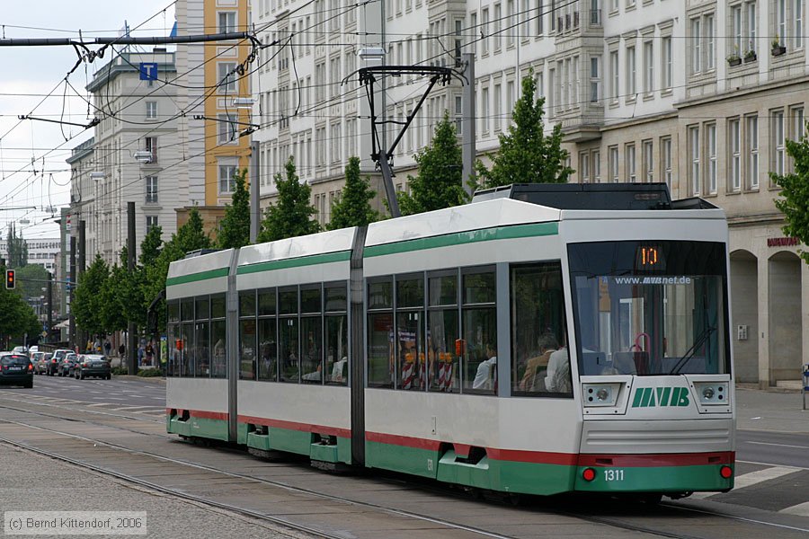 Straßenbahn Magdeburg - 1311
/ Bild: magdeburg1311_bk0605140146.jpg Straßenbahn Magdeburg - 1311
/ Bild: magdeburg1311_bk0605140146.jpg