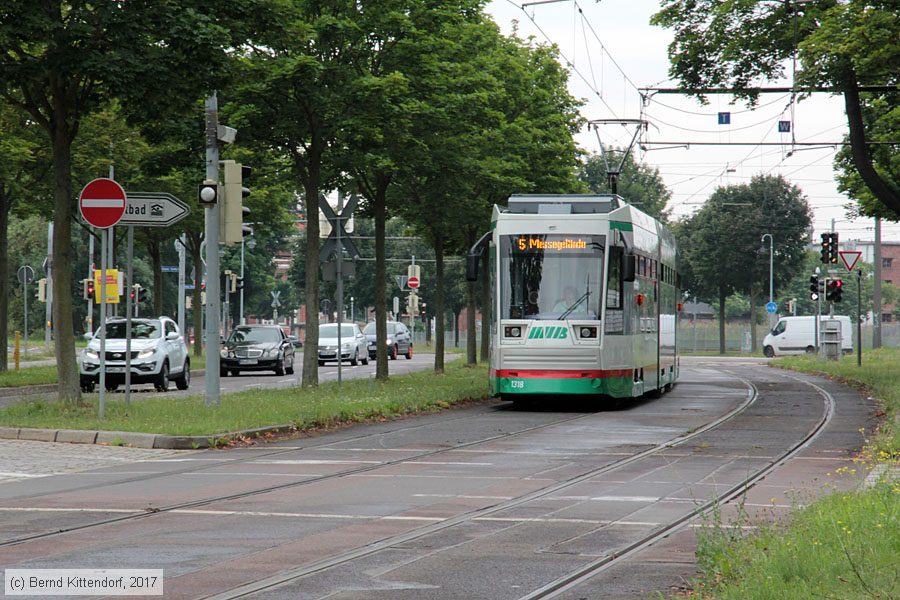 Straßenbahn Magdeburg - 1318
/ Bild: magdeburg1318_bk1707100008.jpg