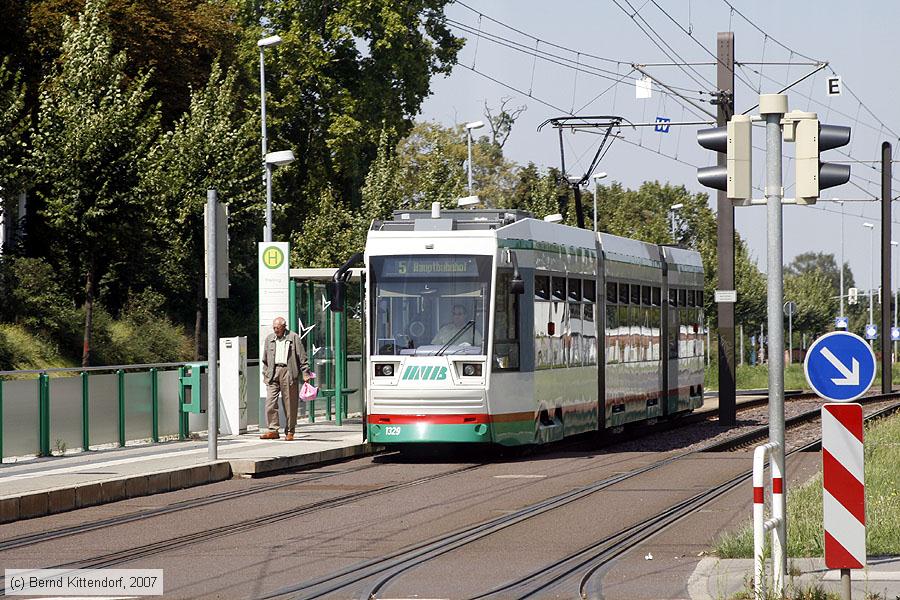 Straßenbahn Magdeburg - 1329
/ Bild: magdeburg1329_bk0708050114.jpg