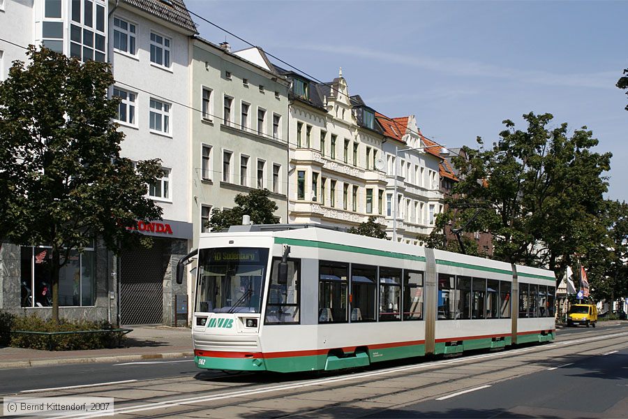 Straßenbahn Magdeburg - 1362
/ Bild: magdeburg1362_bk0708050133.jpg Straßenbahn Magdeburg - 1362
/ Bild: magdeburg1362_bk0708050133.jpg