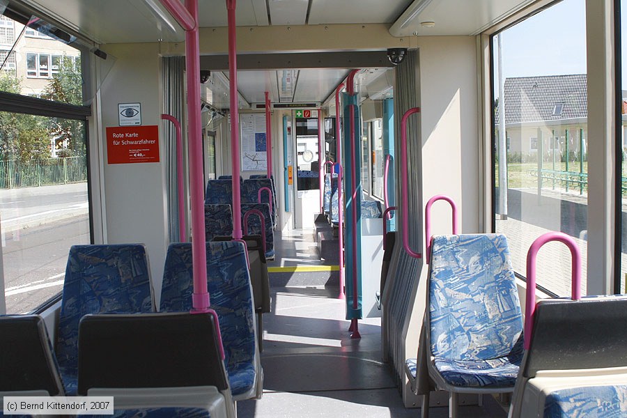 Straßenbahn Magdeburg - 1369 - Innenansicht
/ Bild: magdeburg1369_bk0708050073.jpg