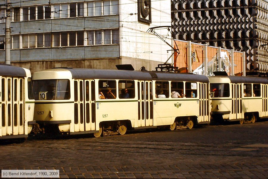 Straßenbahn Magdeburg - 1257
/ Bild: magdeburg1257_df121823.jpg