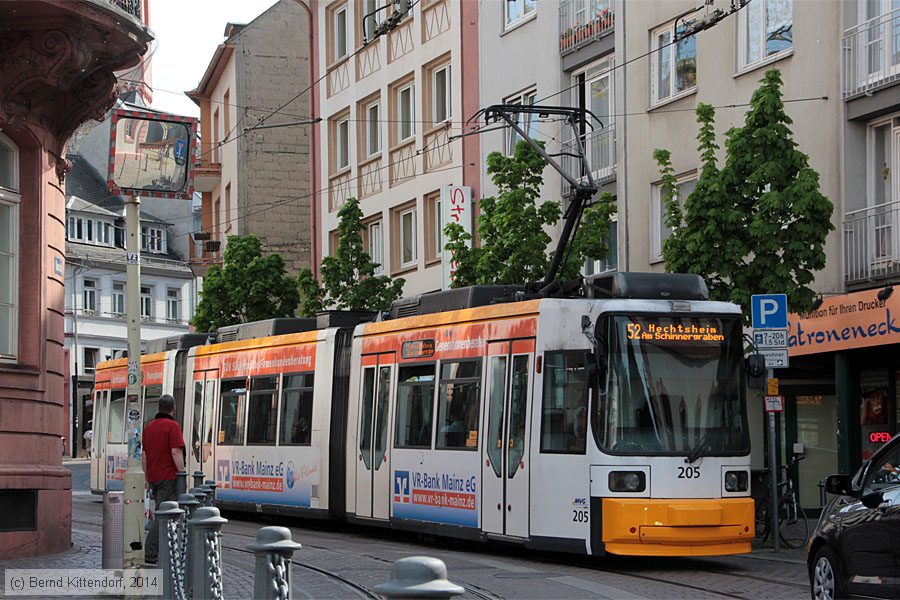 Straßenbahn Mainz - 205
/ Bild: mainz205_bk1404170103.jpg