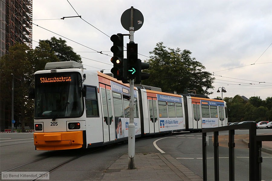 Straßenbahn Mainz - 205
/ Bild: mainz205_bk1910050040.jpg