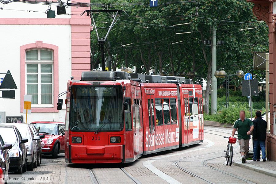 Straßenbahn Mainz - 211
/ Bild: mainz211_e0004570.jpg