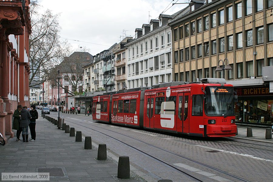 Straßenbahn Mainz - 212
/ Bild: mainz212_bk0804150109.jpg