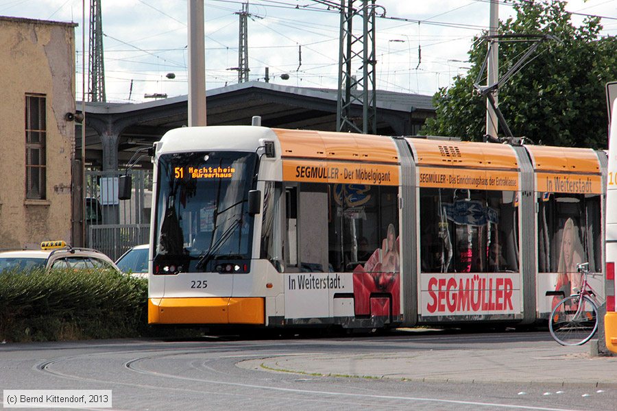 Straßenbahn Mainz - 225
/ Bild: mainz225_bk1306210064.jpg