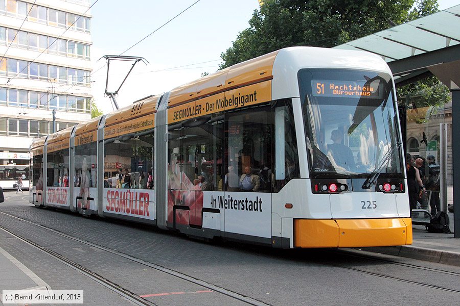 Straßenbahn Mainz - 225
/ Bild: mainz225_bk1306210067.jpg