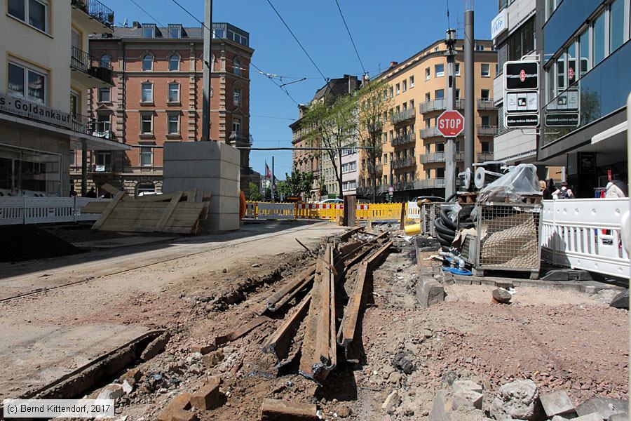 Straßenbahn Mainz - Anlagen
/ Bild: mainzanlagen_bk1705100086.jpg Straßenbahn Mainz - Anlagen
/ Bild: mainzanlagen_bk1705100086.jpg