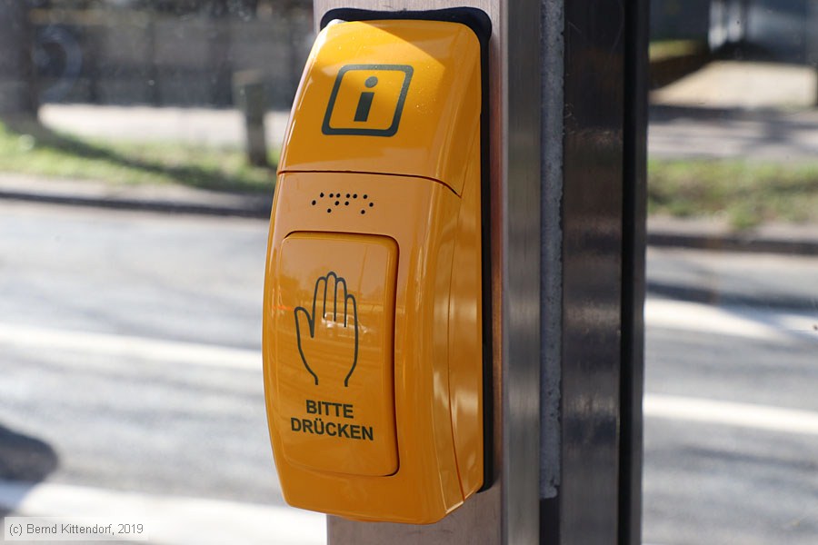 Straßenbahn Mainz - Anlagen
/ Bild: mainzanlagen_bk1903210097.jpg Straßenbahn Mainz - Anlagen
/ Bild: mainzanlagen_bk1903210097.jpg