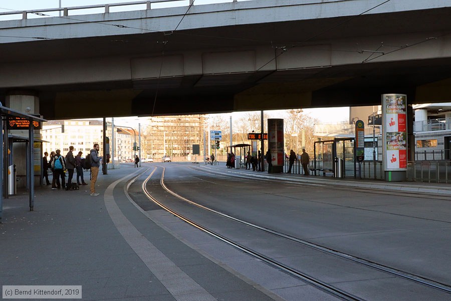 Straßenbahn Mainz - Anlagen
/ Bild: mainzanlagen_bk1903290151.jpg Straßenbahn Mainz - Anlagen
/ Bild: mainzanlagen_bk1903290151.jpg