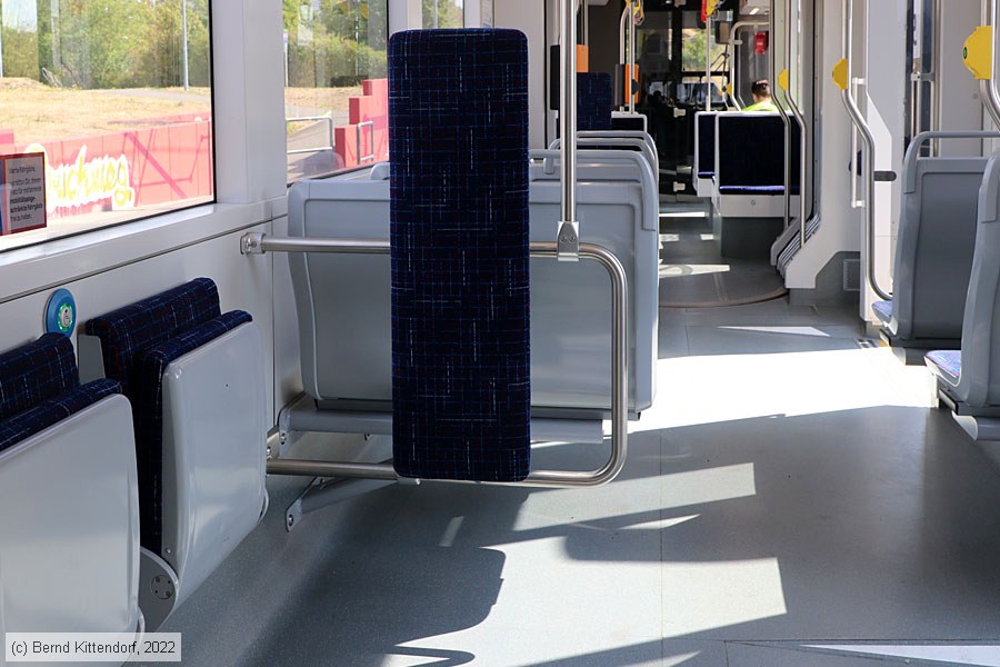 Straßenbahn Erfurt - 802 - Innenansicht
/ Bild: erfurt802_bk2208160070.jpg