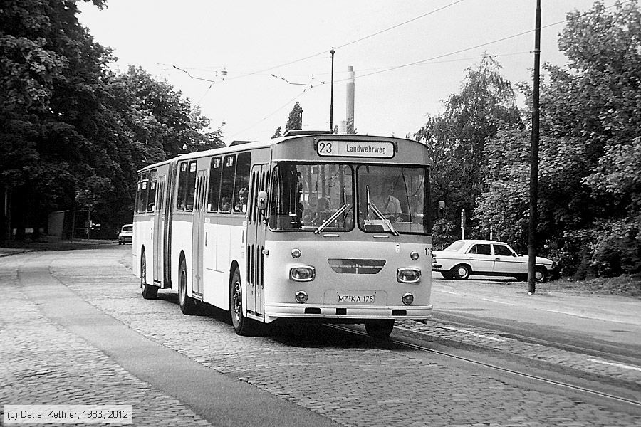 Stadtverkehr Mainz - 175
/ Bild: mainzbus175_dk039718.jpg