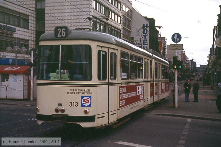 Straßenbahn Mannheim - 313
/ Bild: mvg313_ds045903.jpg