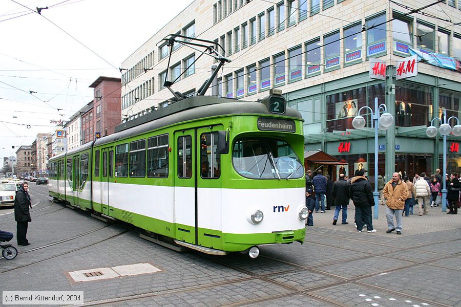Straßenbahn Mannheim - 519
/ Bild: mvg519_e0012375.jpg