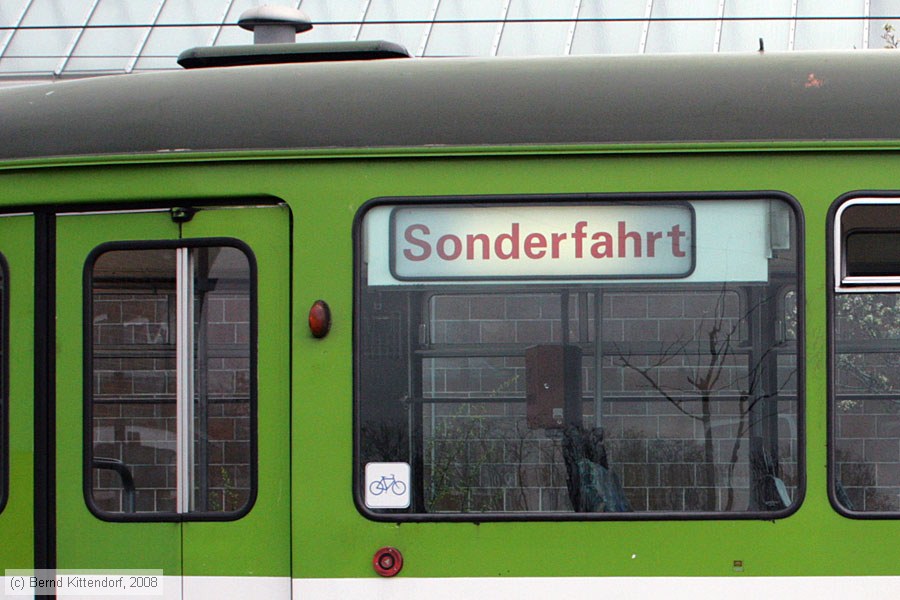 Straßenbahn Mannheim - 521
/ Bild: mvg521_bk0803160025.jpg