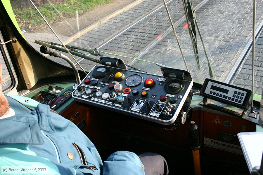 Straßenbahn Mannheim - 522 - Innenansicht 
/ Bild: mvg522_e0001270.jpg Straßenbahn Mannheim - 522 - Innenansicht 
/ Bild: mvg522_e0001270.jpg