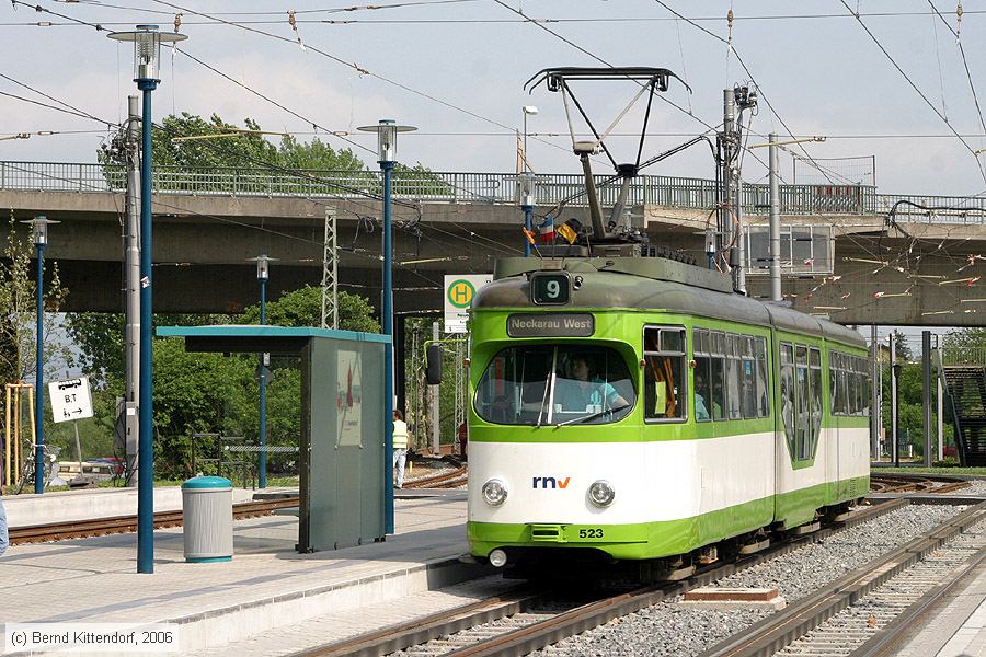 Straßenbahn Mannheim - 523
/ Bild: mvg523_bk0605090052.jpg