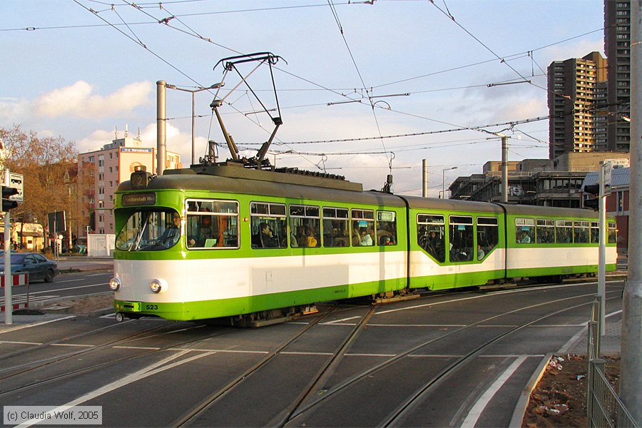 Straßenbahn Mannheim - 523
/ Bild: mvg523_cw025081.jpg