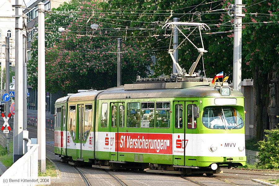 Straßenbahn Mannheim - 523
/ Bild: mvg523_e0003435.jpg