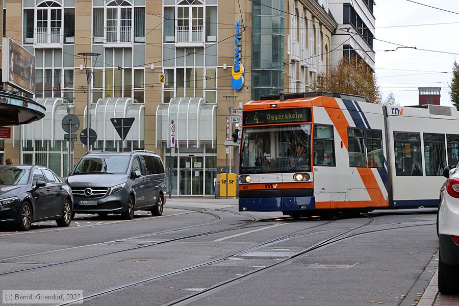 Straßenbahn Mannheim - 5601
/ Bild: rnv5601_bk2211150006.jpg
