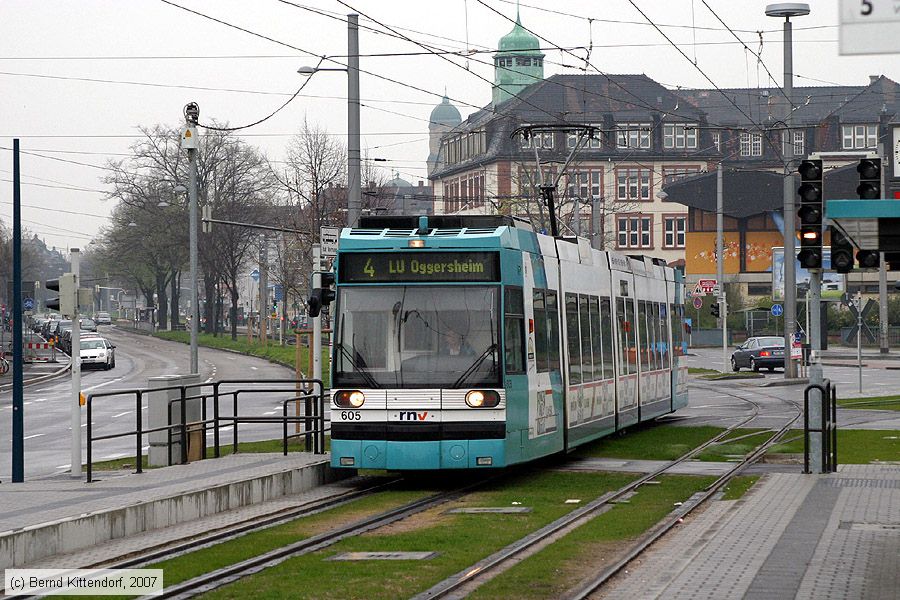 Straßenbahn Mannheim - 605
/ Bild: mvg605_bk0703310088.jpg
