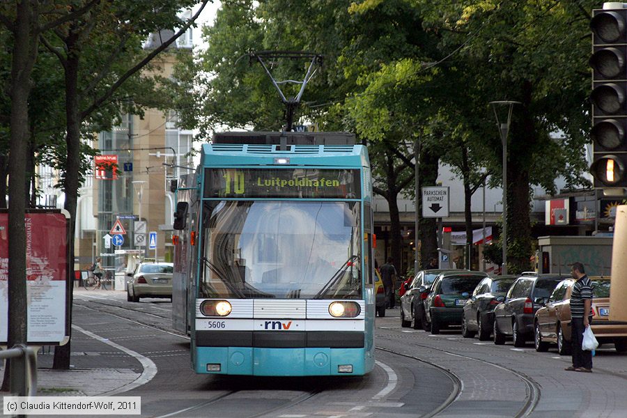 Straßenbahn Mannheim - 5606
/ Bild: rnv5606_cw1107060273.jpg