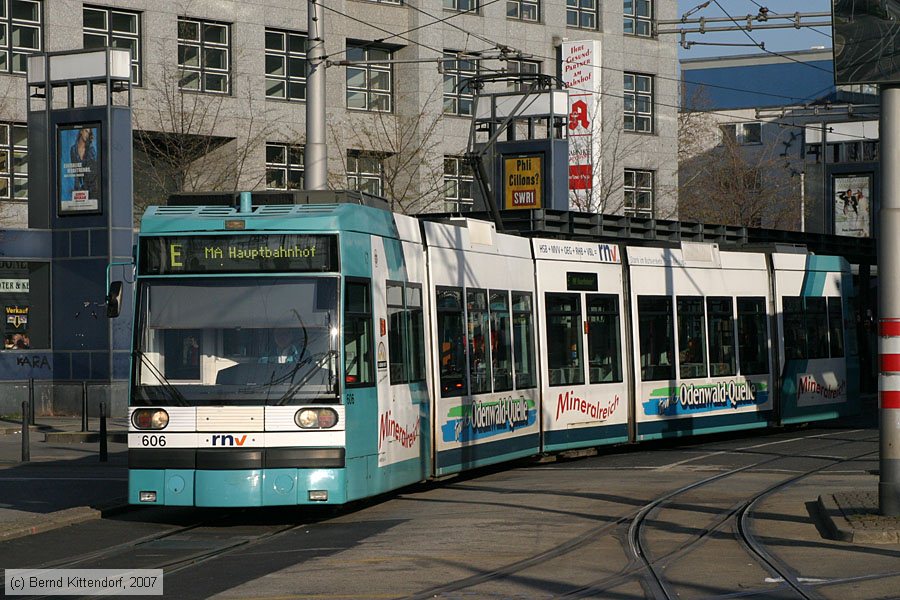 Straßenbahn Mannheim - 606
/ Bild: mvg606_bk0703110169.jpg