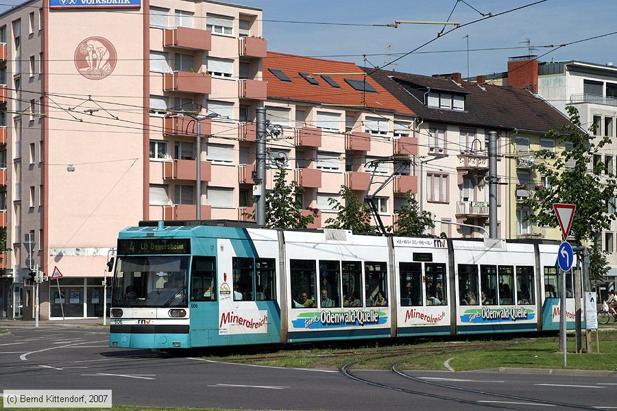 Straßenbahn Mannheim - 606
/ Bild: mvg606_bk0707140013.jpg