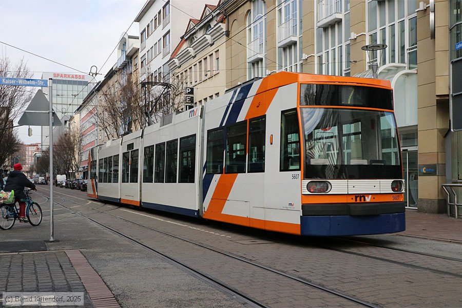 Stra&szlig;enbahn Mannheim - 5607
/ Bild: rnv5607_bk2502110016.jpg
