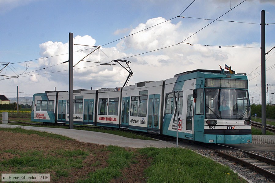 Straßenbahn Mannheim - 607
/ Bild: mvg607_bk0604290114.jpg