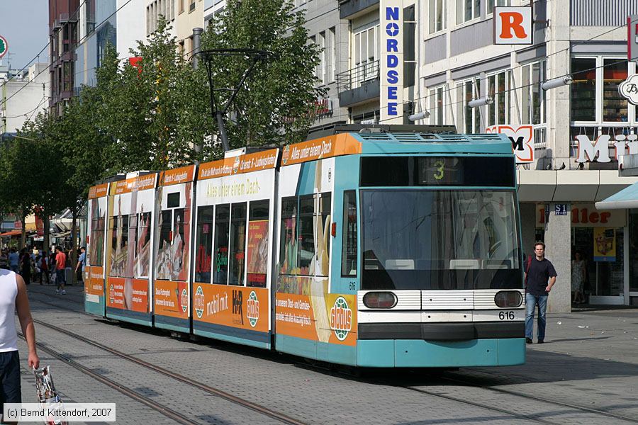 Straßenbahn Mannheim - 616
/ Bild: mvg616_bk0707140055.jpg
