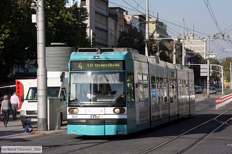 Straßenbahn Mannheim - 5619
/ Bild: rnv5619_bk0909230059.jpg