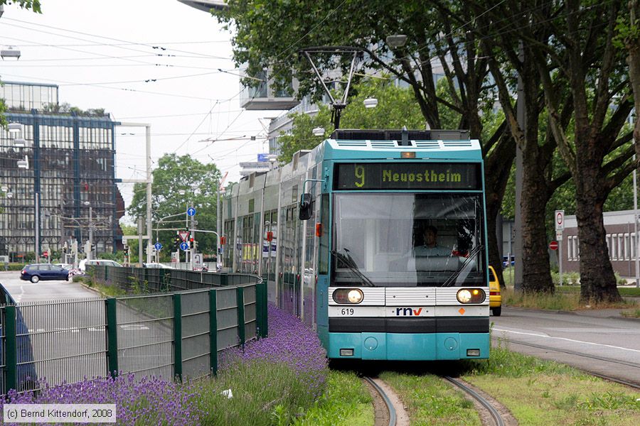 Straßenbahn Mannheim - 619
/ Bild: mvg619_bk0806170009.jpg