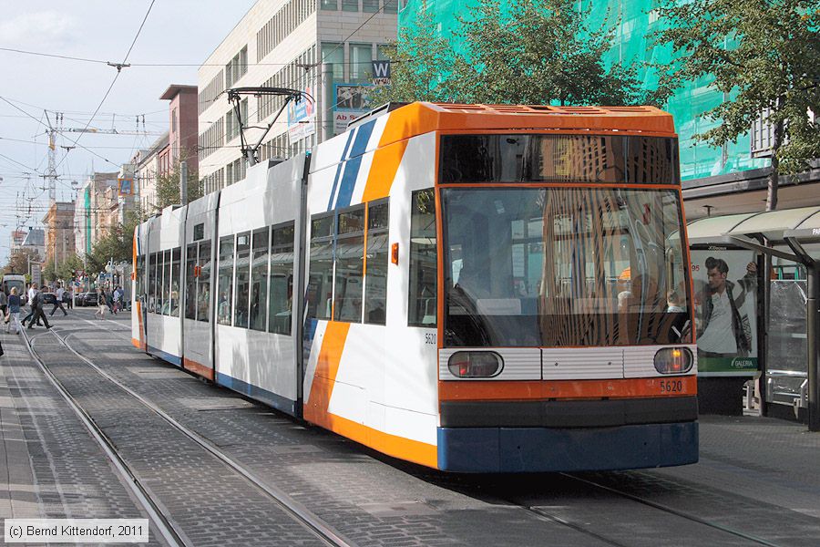 Straßenbahn Mannheim - 5620
/ Bild: rnv5620_bk1109060005.jpg