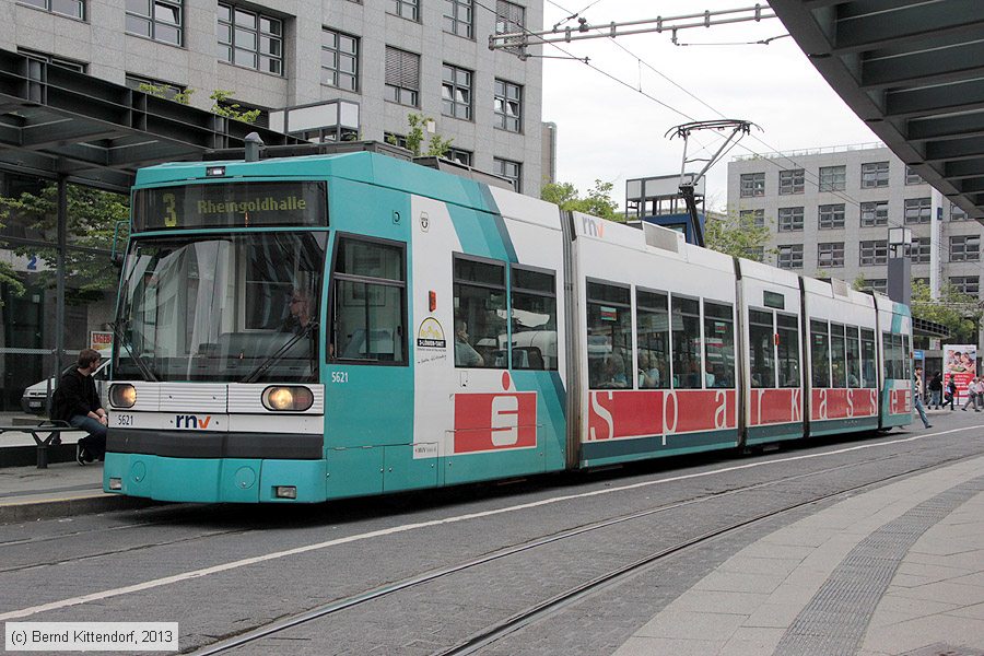 Straßenbahn Mannheim - 5621
/ Bild: rnv5621_bk1306120029.jpg