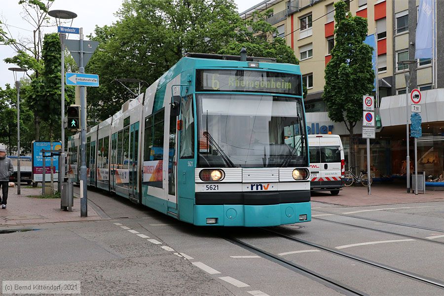 Stra&szlig;enbahn Mannheim - 5621
/ Bild: rnv5621_bk2105120010.jpg
