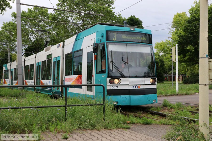 Stra&szlig;enbahn Mannheim - 5621
/ Bild: rnv5621_bk2107010018.jpg