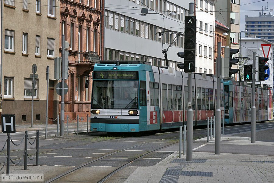 Straßenbahn Mannheim - 5621
/ Bild: rnv5621_cw1005310009.jpg