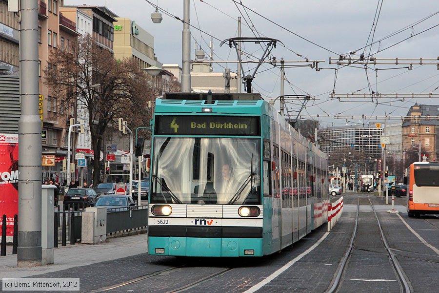 Straßenbahn Mannheim - 5622
/ Bild: rnv5622_bk1212280087.jpg
