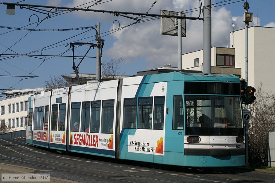 Straßenbahn Mannheim - 624
/ Bild: mvg624_bk0703040070.jpg