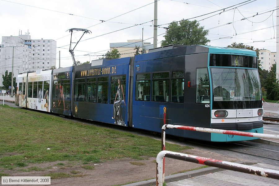 Straßenbahn Mannheim - 624
/ Bild: mvg624_bk0809230001.jpg